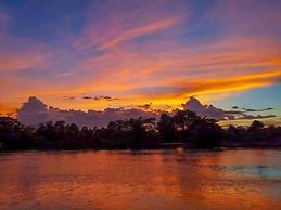 The Antique Riverside