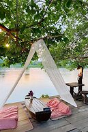 The Antique Riverside