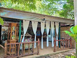 The Antique Riverside