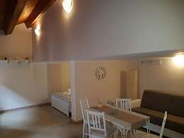 Central Suites