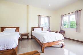 Mae Faek Villas
