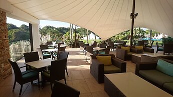 Breakers Resort 414