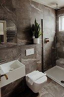 Hideout Apartment Hotel