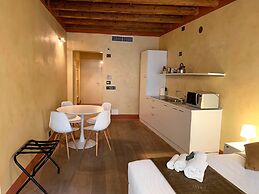 Holiday Verona