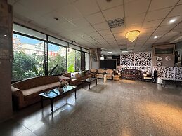 Win Bangna Hotel