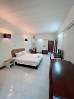 Win Bangna Hotel