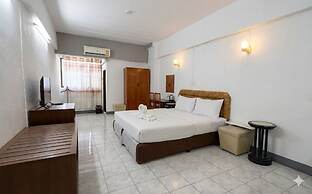 Win Bangna Hotel