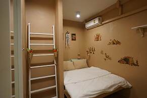Rabbitat Hostel