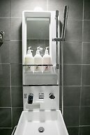 Philstay Myeongdong Station - Hostel