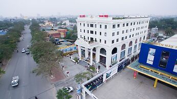 Tan An Palace