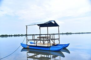Dinuda Lagoon Resort