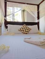 Dinuda Lagoon Resort