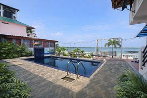 Dinuda Lagoon Resort