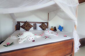 Dinuda Lagoon Resort