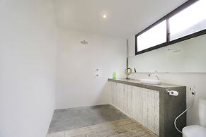 Clio Apartments