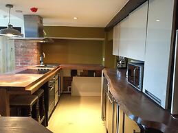 Easton Guest House