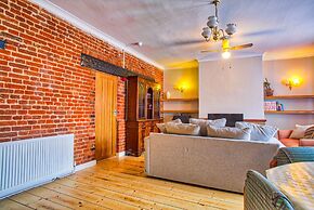 Easton Guest House