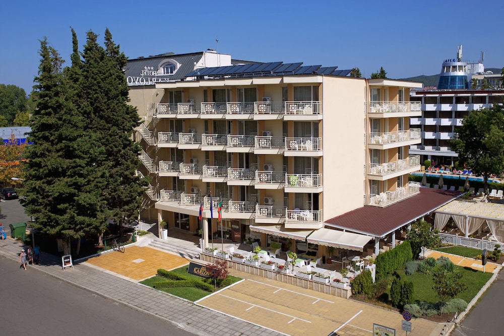 Karlovo Hotel