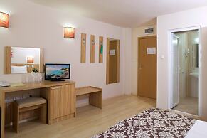 Karlovo Hotel