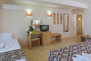Karlovo Hotel