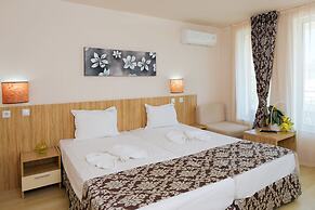 Karlovo Hotel