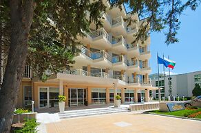 Karlovo Hotel