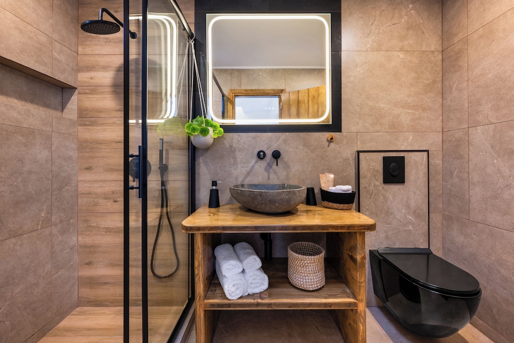 Plastiras Rooms