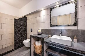 Plastiras Rooms
