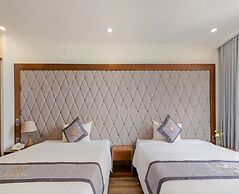 Royal Charm Hotel