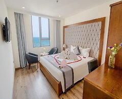Royal Charm Hotel