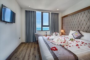 Royal Charm Hotel