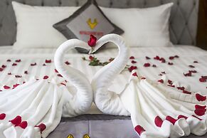 Royal Charm Hotel