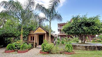 Eden Jungle Resort