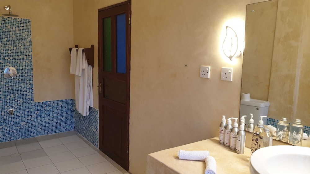 Blue Marlin Beach Hotel