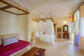 Blue Marlin Beach Hotel