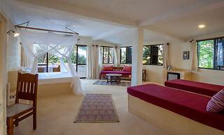 Blue Marlin Beach Hotel