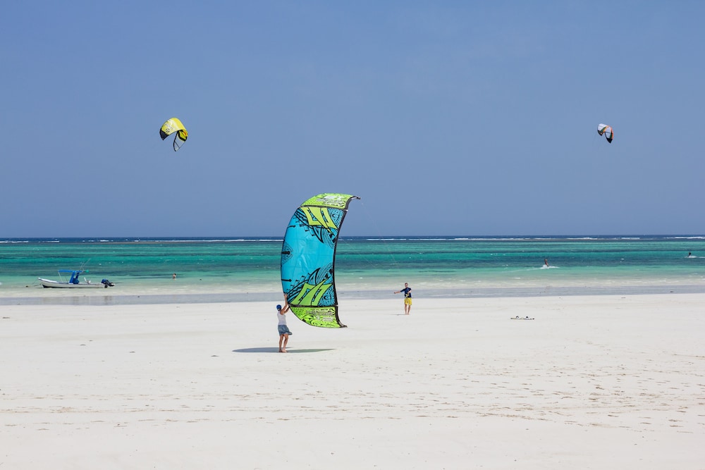 Blue Marlin Beach Hotel
