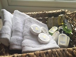 Ashbrook House B&B