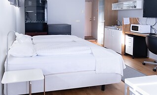Hotel Dalvik - Aurora Leisure