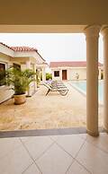 Privacy and comfort luxury 6 bedroom villa