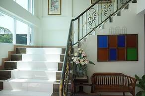 Maesot Siri Hotel