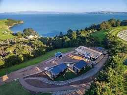 Woodside Bay Chalets