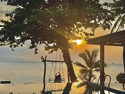 Sunset Beach Villas