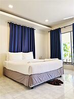 Sunset Beach Villas