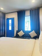 Sunset Beach Villas