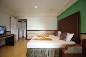 Kaya Place