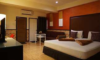 Kaya Place