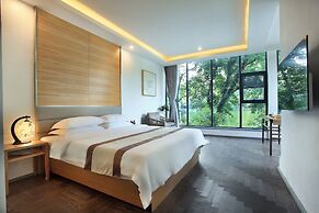 GuiLin HeShe Hotel