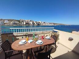 Blue Harbour Penthouse by Getaways Malta