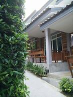 Benjamin Hut